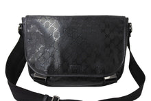 Load image into Gallery viewer, GUCCI グッチ インプリメ GG柄 メッセンジャーバッグ ショルダーバッグ 201732 ブラック シルバー金具 美品 中古 65039