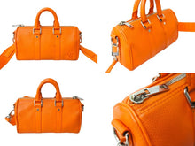 Load image into Gallery viewer, LOUIS VUITTON ルイヴィトン LVアエログラム キーポルXS ハンドバッグ M81004 オレンジ シルバー金具 良品 中古 65055