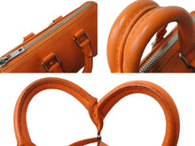 Load image into Gallery viewer, LOUIS VUITTON ルイヴィトン LVアエログラム キーポルXS ハンドバッグ M81004 オレンジ シルバー金具 良品 中古 65055