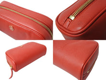 Load image into Gallery viewer, CHANEL シャネル ポーチ マルチケース ココマーク 8番台 イタリア製 レザー レッド ゴールド金具 美品 中古 65057