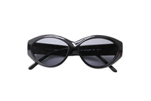 Load image into Gallery viewer, GUCCI グッチ サングラス インターロッキング GG2195/S イタリア製 アセテート ブラック ゴールド金具 58◻︎13 美品 中古 65065
