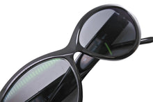 Load image into Gallery viewer, GUCCI グッチ サングラス インターロッキング GG2195/S イタリア製 アセテート ブラック ゴールド金具 58◻︎13 美品 中古 65065