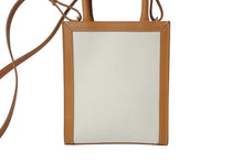 Load image into Gallery viewer, 新品未使用品 CELINE セリーヌ 2WAYショルダーバッグ 193302BNZ.02NT ミニバーティカルカバ コットンキャンバス レザー ベージュ 中古 65083