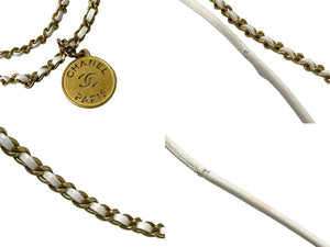 CHANEL シャネル シャネル22 チェーン 2WAY ショルダーバッグ AS3980 ホワイト カーフスキン ロゴ ココマーク ゴールド金具 ランダム 美品 中古 65147