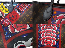 Load image into Gallery viewer, LOUIS VUITTON ルイヴィトン ネヴァーフルMM トートバッグ M43499 山本寛斎 コラボ 歌舞伎 達磨 和柄 PVC レザー 美品 中古 65157