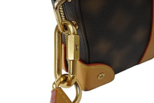 画像をギャラリービューアに読み込む, LOUIS VUITTON ルイヴィトン ソフトトランク ショルダーバッグ M81580 ディスイズノットモノグラム 22SS ブラウン 美品 中古 65159