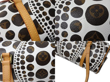 Load image into Gallery viewer, LOUIS VUITTON ルイヴィトン パピヨンGM ハンドバッグ 草間彌生 パンプキンドット M40687 ゴールド金具 美品 中古 65160