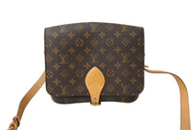Load image into Gallery viewer, LOUIS VUITTON ルイ ヴィトン カルトシエールGM ショルダーバッグ M51252 モノグラムキャンバス ブラウン 美品 中古 65185