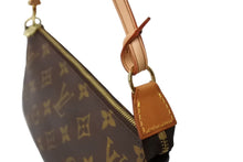 Load image into Gallery viewer, 極美品 LOUIS VUITTON ルイ ヴィトン ポシェットアクセソワール アクセサリーポーチ M51980 モノグラム PVC レザー 中古 65198
