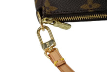 Load image into Gallery viewer, 極美品 LOUIS VUITTON ルイ ヴィトン ポシェットアクセソワール アクセサリーポーチ M51980 モノグラム PVC レザー 中古 65198