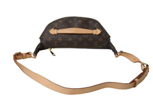 画像をギャラリービューアに読み込む, 極美品 LOUIS VUITTON ルイヴィトン バムバッグ ボディバッグ M43644 モノグラム ブラウン PVC レザー 中古 65203