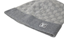 Load image into Gallery viewer, LouisVuitton ルイヴィトン ボネ プティ ダミエ ニット帽 M70606 イタリア製 ウール ポリウレタン グレー 美品 中古 65206