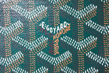 画像をギャラリービューアに読み込む, 新品未使用 GOYARD ゴヤール セナ MM クラッチバッグ SENAT2MMLTY09CL09P レザー PVC グリーン シルバー金具 中古 65239