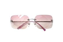 Load image into Gallery viewer, 新品同様 CHANEL シャネル サングラス ココマーク ラインストーン 4017-D シルバー金具 サイズ62□17 ピンク 中古 65270