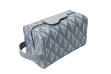 画像をギャラリービューアに読み込む, 極美品 Christian Dior クリスチャンディオール トイレタリーケース セカンドバッグ CDダイヤモンド 2ADCA418CDP シルバー金具 グレー 中古 65283