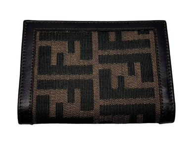 極美品 FENDI フェンディ 二つ折り財布 コンパクト レザ―キャンバス シルバー金具 ズッカ柄 ブラウン 中古 65290 