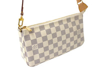 Load image into Gallery viewer, 極美品 LOUIS VUITTON ルイヴィトン ポシェットアクセソワール アクセサリーポーチ ダミエ ハンドバッグ N51986 ホワイト 中古 65362
