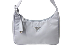 未使用 PRADA プラダ ハンドバッグ ワンショルダー ホーボー 2000年版 ナイロン 1NE515 ナイロン ブルー 中古 65370 