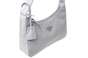 未使用 PRADA プラダ ハンドバッグ ワンショルダー ホーボー 2000年版 ナイロン 1NE515 ナイロン ブルー 中古 65370 