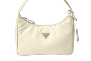 未使用 PRADA プラダ ハンドバッグ ワンショルダー ホーボー 2000年版 ナイロン 1NE515 ナイロン ベージュ 中古 65371 