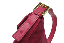 Load image into Gallery viewer, FENDI フェンディ マンマバケット ワンショルダーバッグ ラメ スエード レザー ショッキングピンク ゴールド金具 美品 中古 4b006540