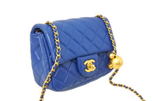 Load image into Gallery viewer, [USED/中古]CHANEL シャネル ショルダーバッグ ブルー ラムスキン ゴールド金具 Aランク 中古 65410