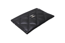 Load image into Gallery viewer, 新品同様 CHANEL シャネル カードケース ココマーク キャビアスキン シリアルランダム ブラック シルバー金具 中古 65417 正規品