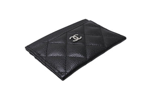 新品同様 CHANEL シャネル カードケース ココマーク キャビアスキン シリアルランダム ブラック シルバー金具 中古 65417 正規品