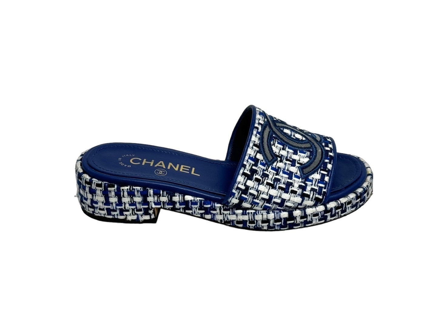 良品☆CHANEL・レザー カメリア メタルココマーク ウェッジ