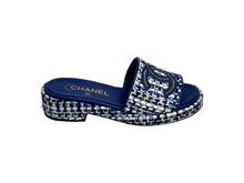 Load image into Gallery viewer, CHANEL シャネル サンダル ツイード ココマーク サイズ35 レザー メッシュ ブルー ホワイト 美品 中古 65448