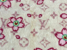 画像をギャラリービューアに読み込む, LOUIS VUITTON ルイヴィトン モノグラム チェリーブロッサム バスタオル ピンク 村上隆 ビーチタオル コットン ロゴ 小物 美品 中古 65482