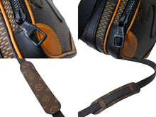 Load image into Gallery viewer, LOUIS VUITTON ルイヴィトン アマゾン メッセンジャー ショルダーバッグ N40357 ダミエ エベヌ モノグラム NIGO 美品 中古 65508