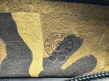 Load image into Gallery viewer, CHROME HEARTS クロムハーツ メガネケース CHプラス ロゴマーク グリーン カモフラージュ柄 美品 中古 65522