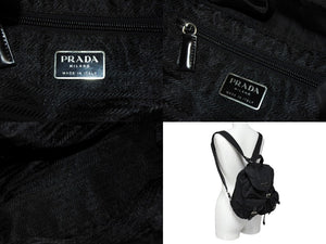 PRADA プラダ リュック デイパック トライアングルロゴ B6677 ブラックナイロン シルバー金具 美品 中古 65523 
