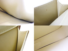 Load image into Gallery viewer, LOUIS VUITTON ルイ ヴィトン ヴェルニ モット ショルダーバッグ M91059 モノグラムヴェルニ エナメル イエロー 美品 中古 65530