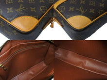 Load image into Gallery viewer, LOUIS VUITTON ルイ ヴィトン トロカデロ27 ショルダーバッグ M51274 モノグラムキャンバス ブラウン 美品 中古 65537