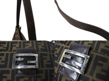 画像をギャラリービューアに読み込む, FENDI フェンディ マンマバケット ワンショルダーバッグ ズッカ柄 コットンキャンバス レザー シルバー金具 美品 中古 65539 