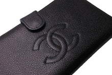 Load image into Gallery viewer, CHANEL シャネル 折り財布 長財布 がま口 デカココ キャビアスキン フランス製 ブラック ゴールド金具 美品 中古 65542