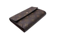 Load image into Gallery viewer, LOUIS VUITTON ルイ ヴィトン モノグラム ポルトトレゾール エテュイ パピエ 三つ折り財布 M61202 ブラウン 美品 中古 65543