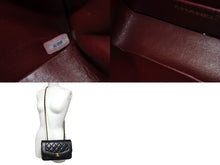 Load image into Gallery viewer, CHANEL シャネル シングルフラップ ダイアナマトラッセ22 ショルダーバッグ 3番台 A05289 ラムスキン 美品 中古 65600