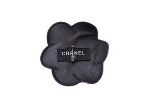 CHANEL シャネル ココマーク カメリアコサージュ ブローチ アクセサリー ラバー 11g ホワイト ブラック 美品 中古 65651