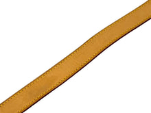 Load image into Gallery viewer, LOUIS VUITTON ルイヴィトン バギー用 ヌメ革 ストラップ ベージュ フランス製 全長126cm 美品 中古 65659