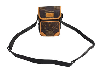 極美品 LOUIS VUITTON ルイヴィトン アマゾン メッセンジャー ショルダーバッグ N40357 ダミエ エベヌ モノグラム NIGO 中古 65717