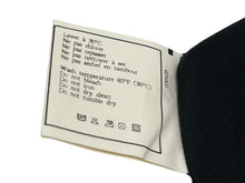 Load image into Gallery viewer, 極美品 CHANEL シャネル 半袖Ｔシャツ P08954V03909 サイズ36 ココマーク 刺繍 ブラック ナイロン スパンデックス 中古 65733