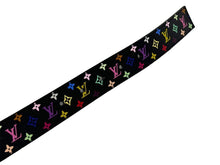 Load image into Gallery viewer, LOUIS VUITTON ルイヴィトン モノグラムマルチカラー サンチュール キャレ ベルト Ｍ6890 ブラック PVC ロゴ 村上隆 小物 85/34 美品 中古 65738