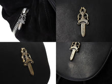 Load image into Gallery viewer, 極美品 CHROME HEARTS クロムハーツ イギー バックパック リュック レザー×925 ブラック×シルバー ラージダガー付き 中古 65769
