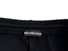 Load image into Gallery viewer, 極美品 BALENCIAGA バレンシアガ トラックパンツ 595007 サイズ44 サイドライン ロゴ刺繍 ブラック ホワイト 19AW 中古 65820
