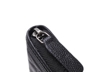 Load image into Gallery viewer, 極美品 CHANEL シャネル コインケース 財布 ボーイ ラウンドファスナー キャビアスキン A80602 シルバー金具 ブラック 美品 中古 65829