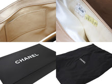 Load image into Gallery viewer, 極美品 CHANEL シャネル ワンショルダーバッグ 5番台 ワイルドステッチ ココマーク レザー ベージュ ゴールド金具 中古 65833