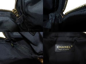 極美品 CHANEL シャネル ミニショルダーバッグ ココマーク 8番台 ニュートラベルライン ナイロン ブラック ゴールド金具 中古 65920